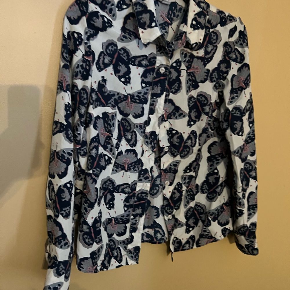 Tucker For Target Medium Butterfly Button Down - image 4